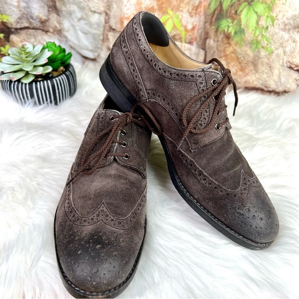 RED BY SAKS FIFTH AVENUE Men's Classic Brown Suede Lace-Up Wingtip Oxfords, 8.5